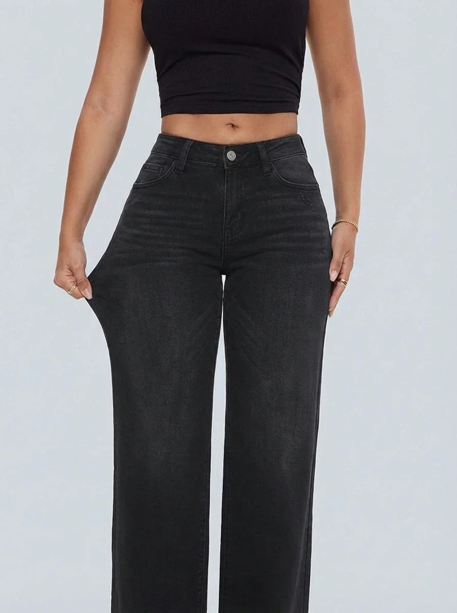 BBL Baggy Jean — Curve-Hugging Fit