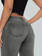 BBL Baggy Jean — Curve-Hugging Fit
