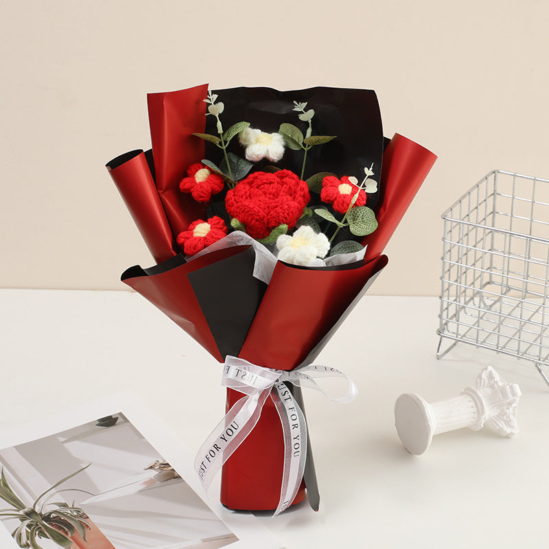 💐 Muttertag 💕 Handgefertigter, zarter gehäkelter Blumenstrauß