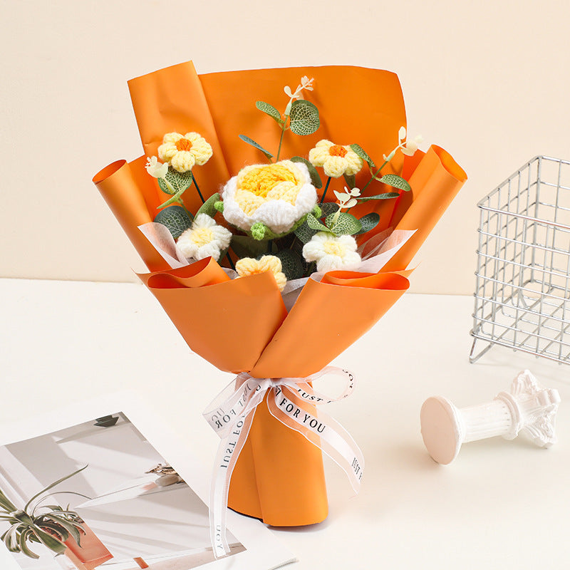 💐 Muttertag 💕 Handgefertigter, zarter gehäkelter Blumenstrauß