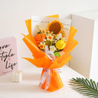 💐 Muttertag 💕 Handgefertigter, zarter gehäkelter Blumenstrauß