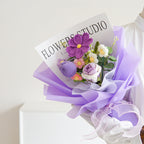 💐 Muttertag 💕 Handgefertigter, zarter gehäkelter Blumenstrauß
